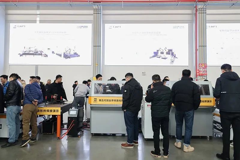 1677547444847379.jpg 640 (5).jpg